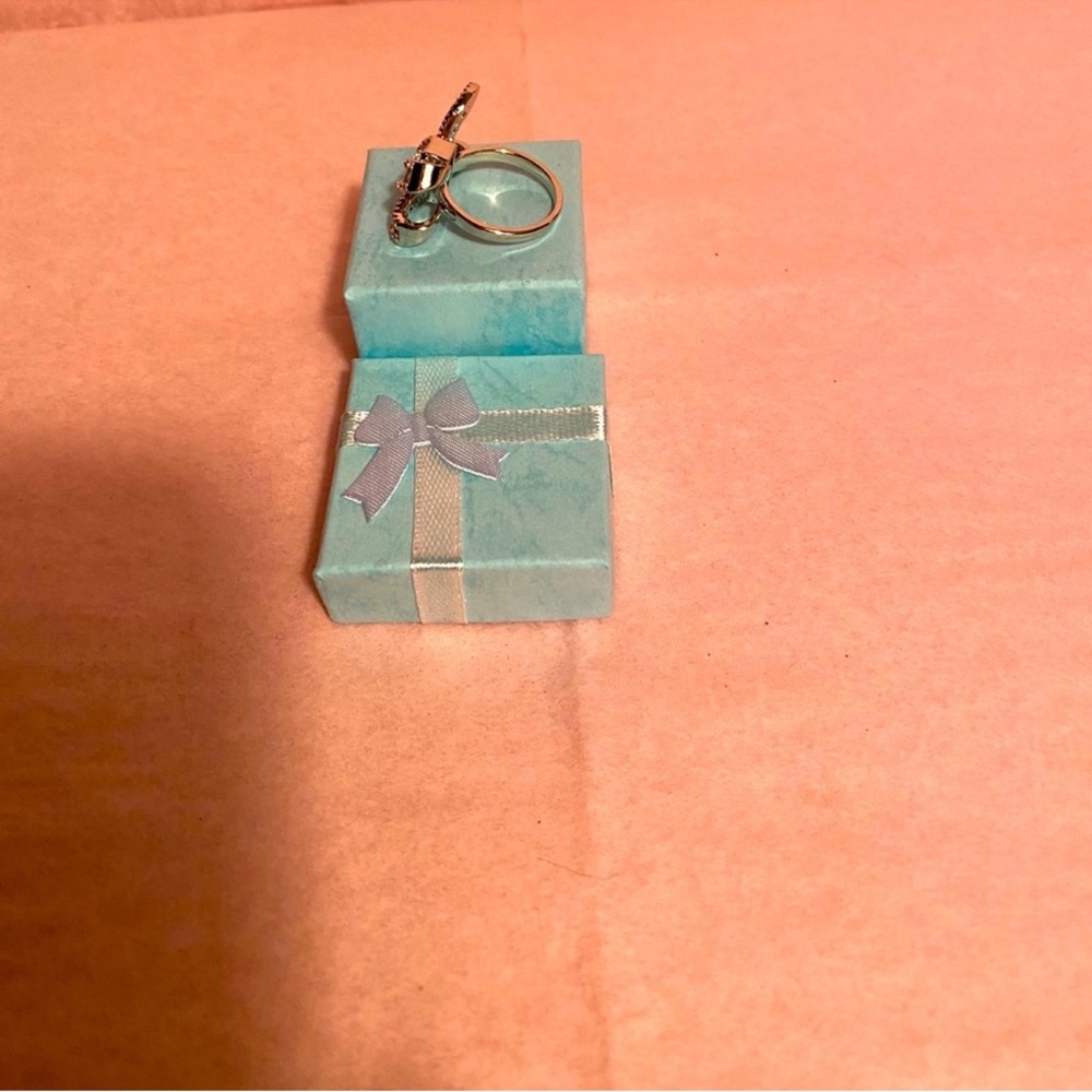 White Sapphire Aaa. - image 8